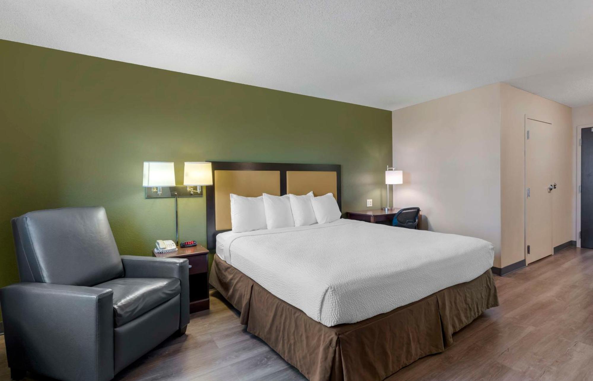 เอ็กซ์เทนด์ สเตย์ อเมริกา ฟรีมอนต์ -วอร์ม สปริงส์ Hotel Warm Springs District ภายนอก รูปภาพ