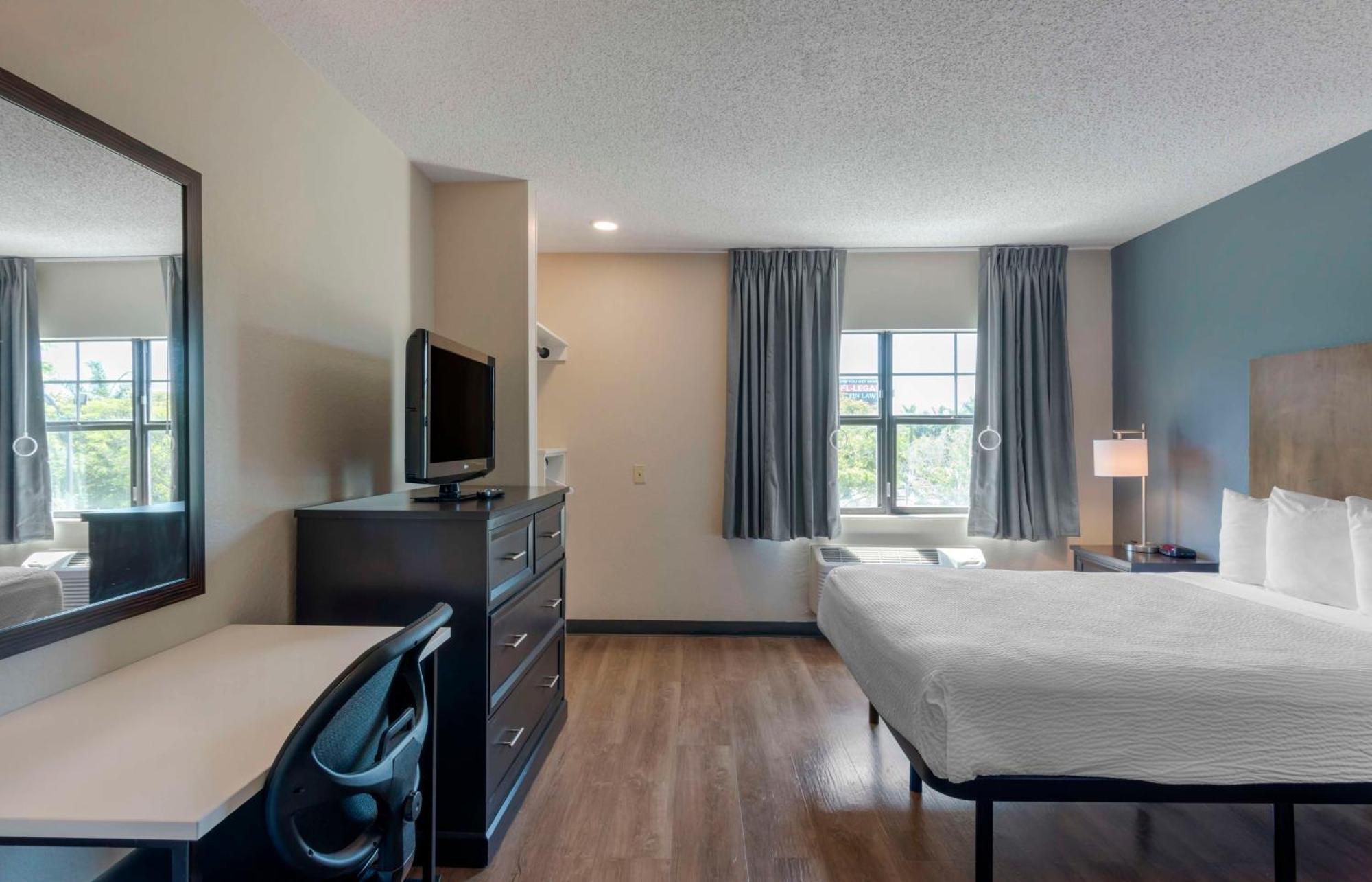 เอ็กซ์เทนด์ สเตย์ อเมริกา ฟรีมอนต์ -วอร์ม สปริงส์ Hotel Warm Springs District ภายนอก รูปภาพ