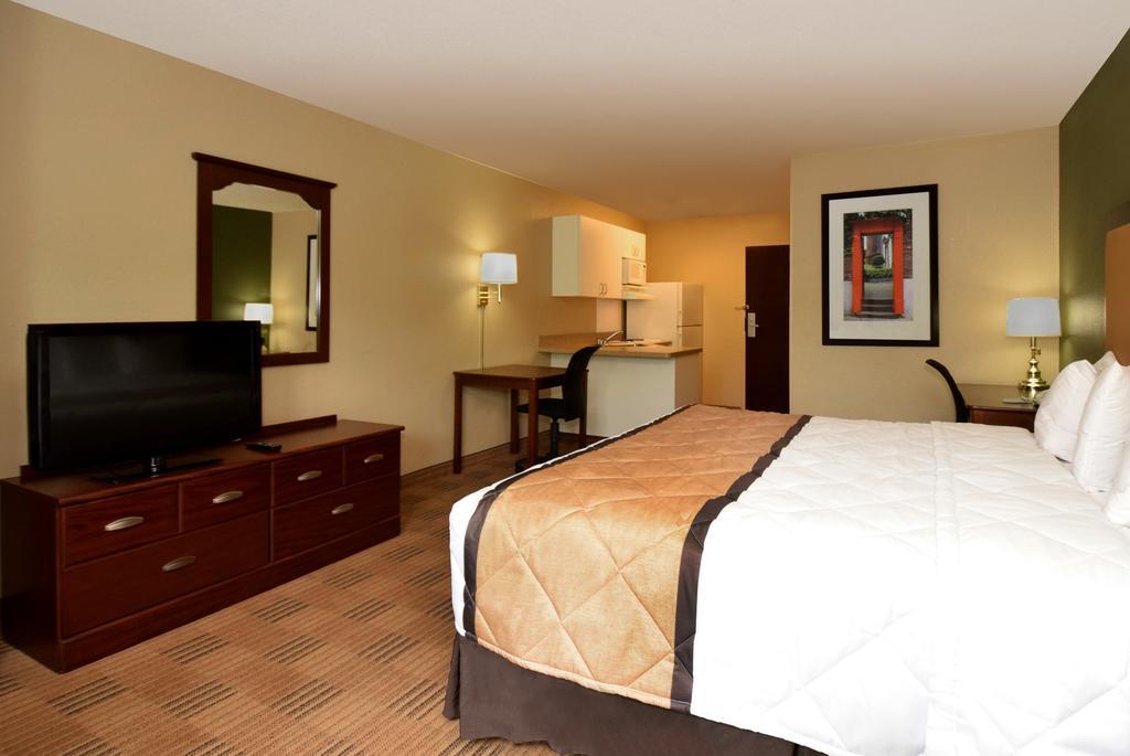 เอ็กซ์เทนด์ สเตย์ อเมริกา ฟรีมอนต์ -วอร์ม สปริงส์ Hotel Warm Springs District ภายนอก รูปภาพ